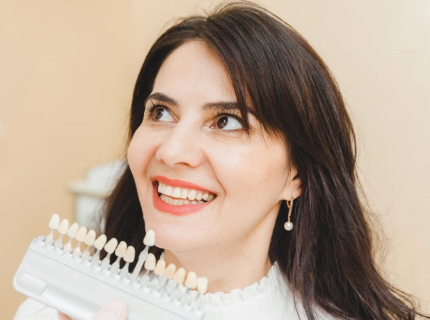 Dental veneers at Valley Dental Riverview for a beautiful, natural-looking smile